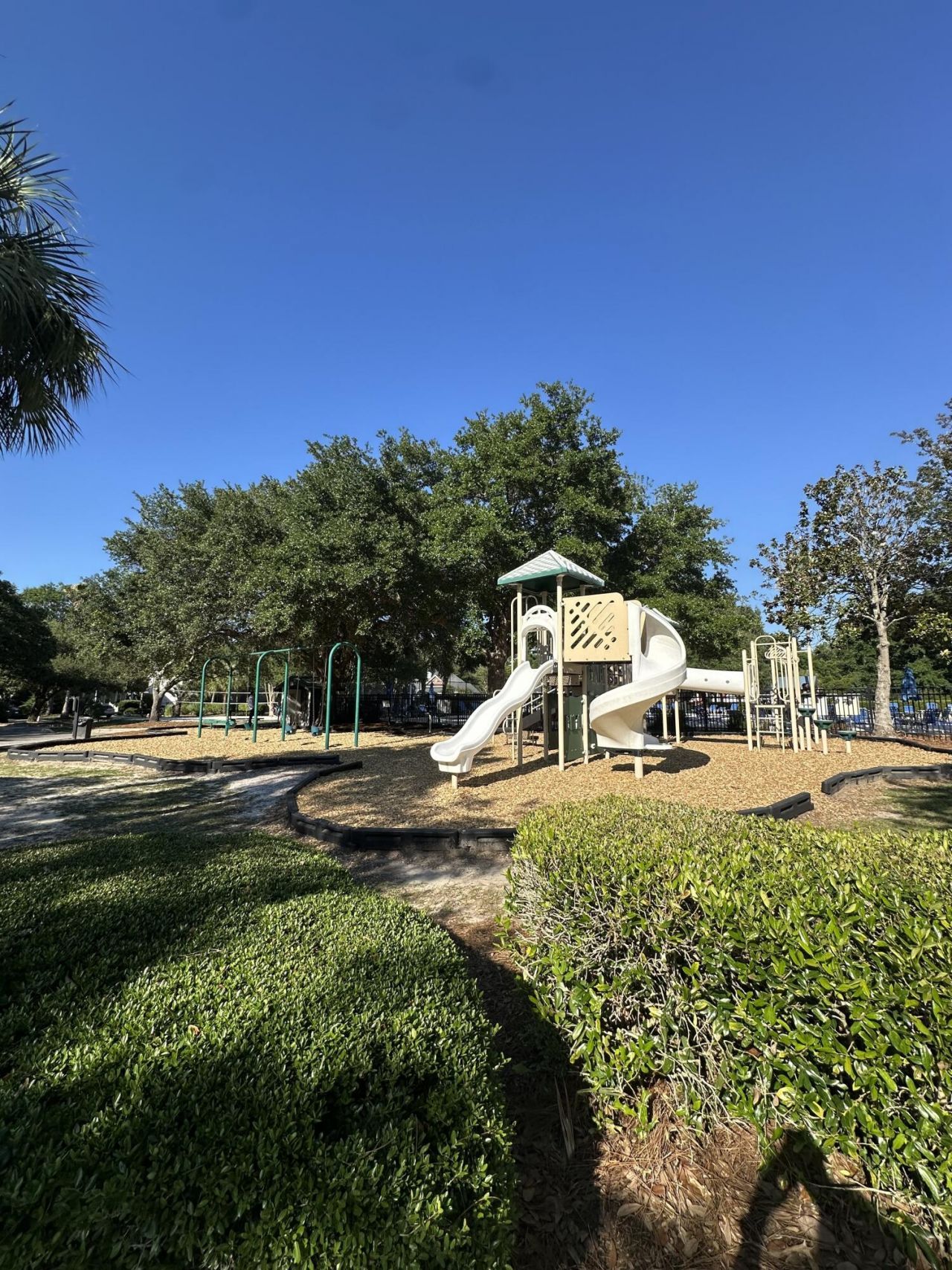 325 Jardinere Walk Photo 56