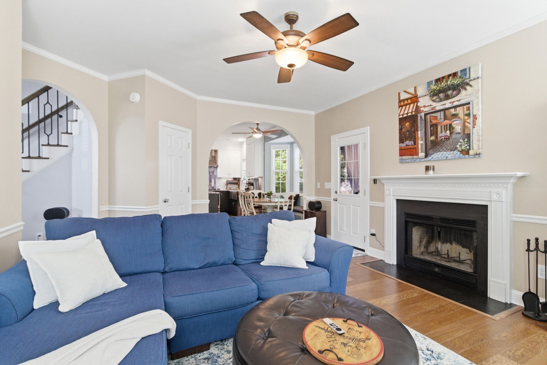 325 Jardinere Walk Photo 6
