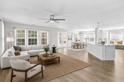 4501 Farm Lake Dr.  photo 4