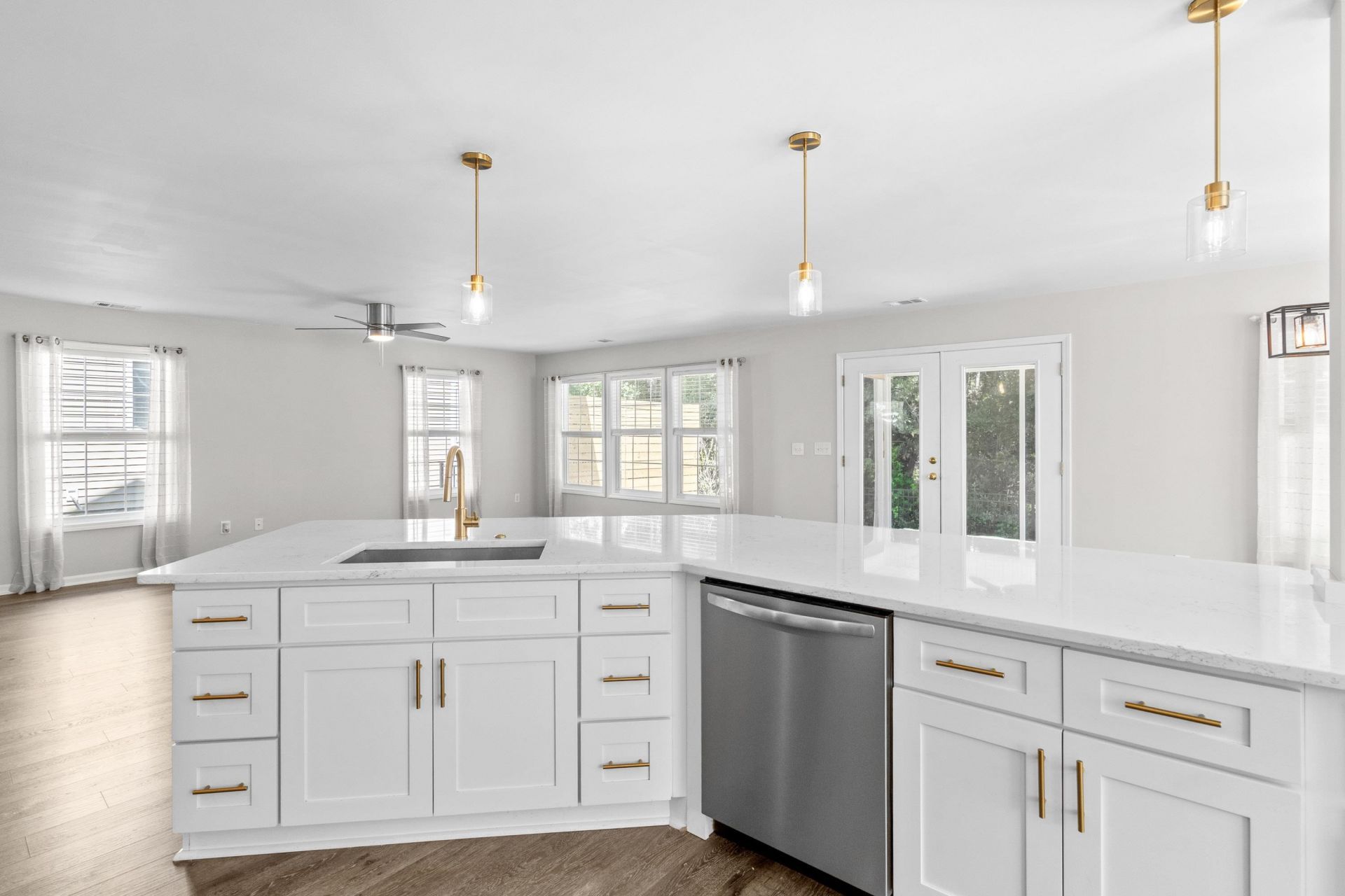 4501 Farm Lake Dr.  Photo 20