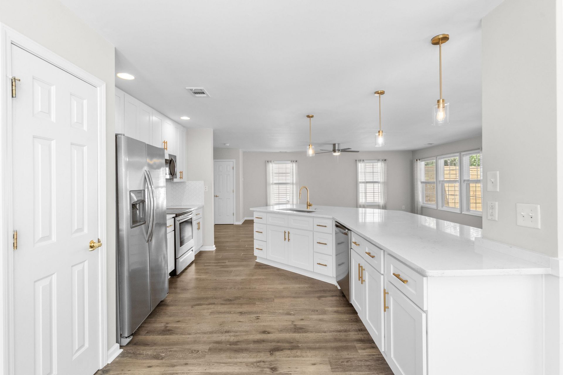4501 Farm Lake Dr.  Photo 21
