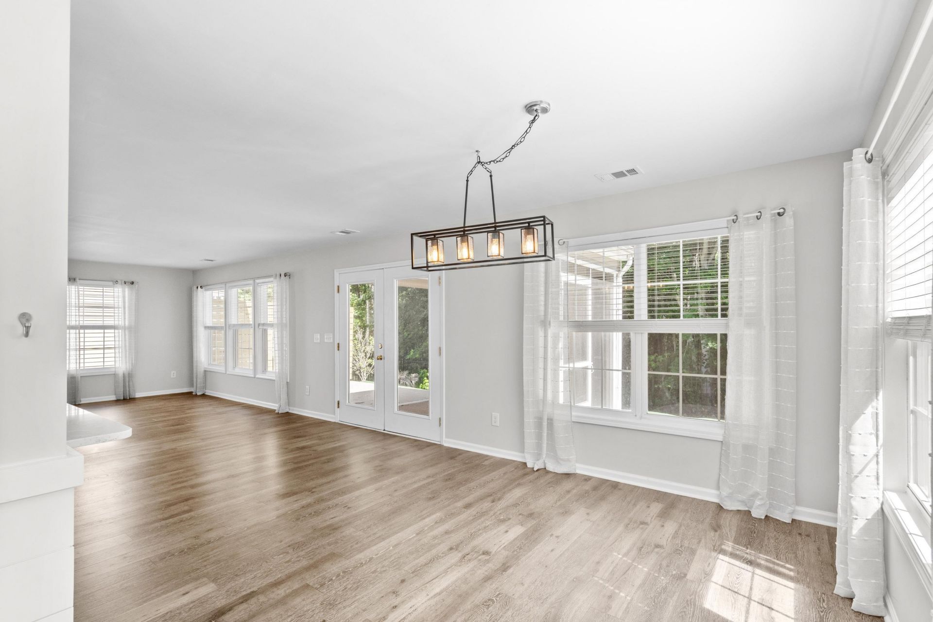 4501 Farm Lake Dr.  Photo 26