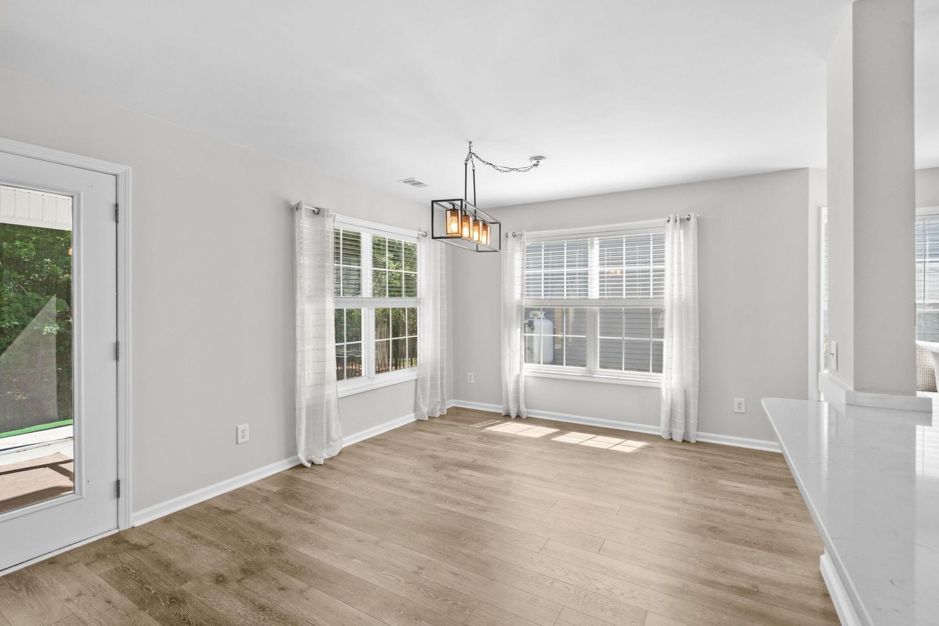 4501 Farm Lake Dr.  Photo 27