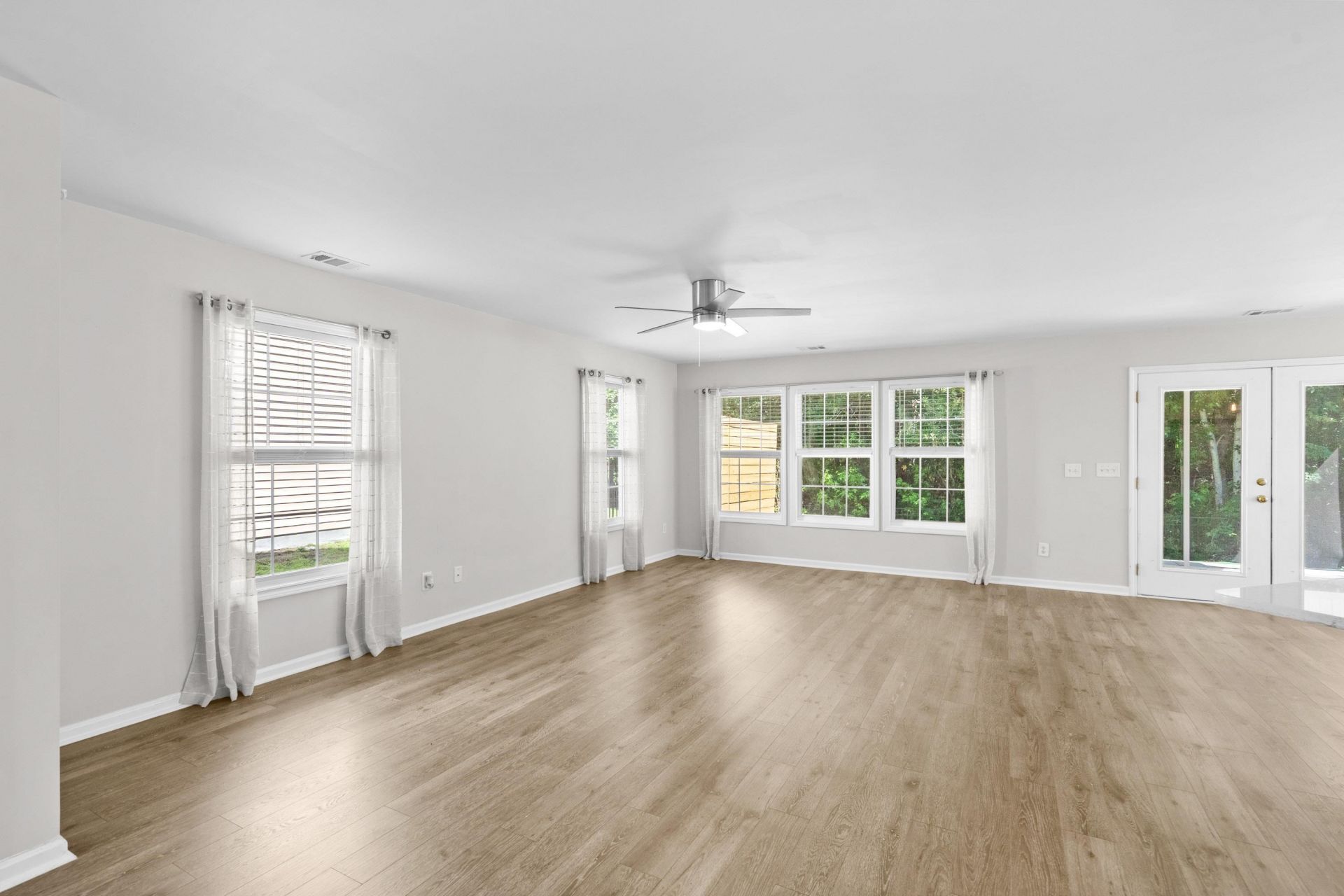 4501 Farm Lake Dr.  Photo 30