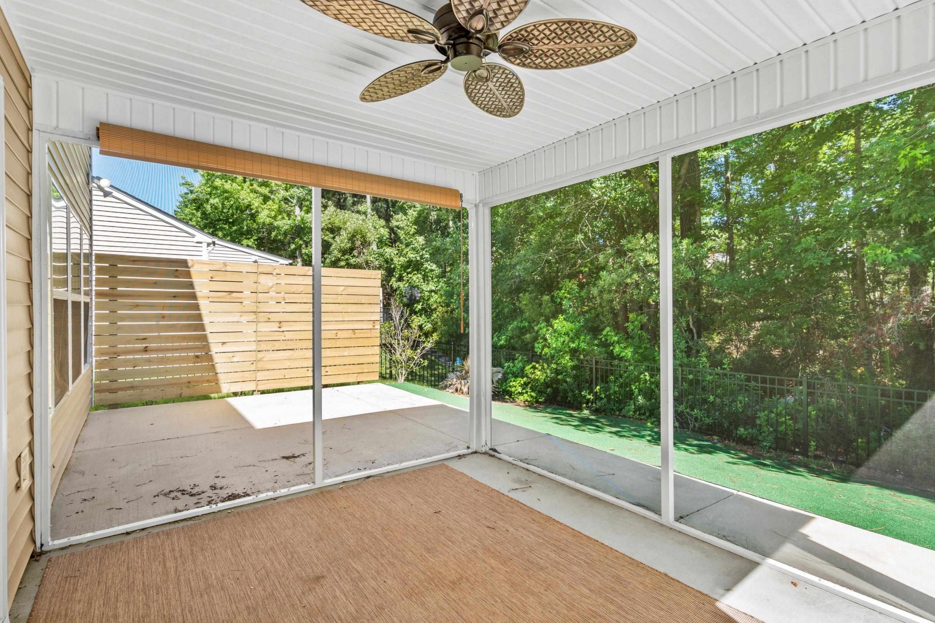 4501 Farm Lake Dr.  Photo 9