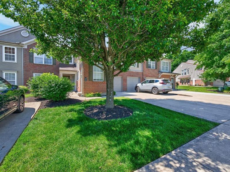 1447 Windwillow Trace, Hamilton Twp, OH 45039 Photo 2