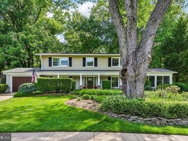 5104 SOUTHAMPTON DRIVE, ANNANDALE, VA 22003