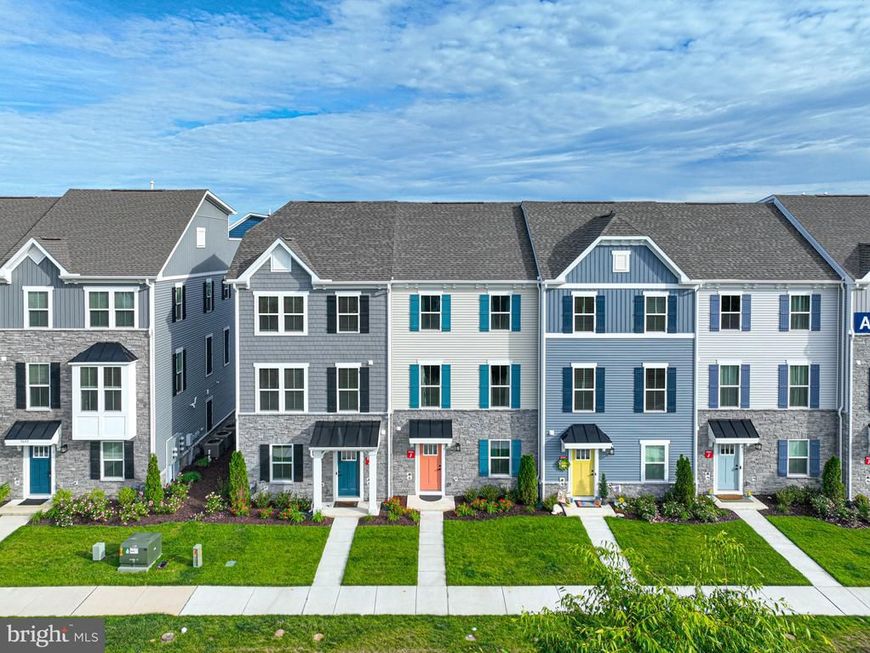 8626 South Park Drive, Unit 6, Berlin, MD 21811 Main Photo