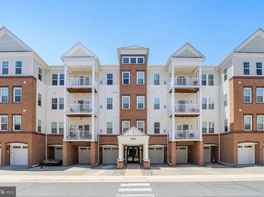 24661 WOOLLY MAMMOTH TERRACE, Unit 401, ALDIE, VA 20105