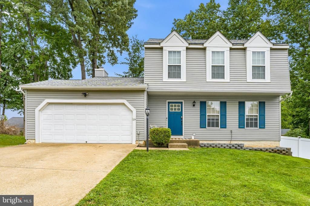 19 Rocky Way Drive, Stafford, VA 22554 Main Photo