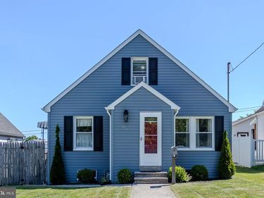 822 MCALLISTER STREET, HANOVER, PA 17331