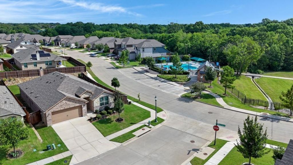 11705 Silver Queen Drive, Aubrey, TX 76227 Main Photo