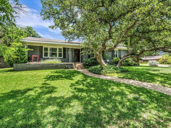 2340 Lake Ridge Circle, Waco, TX 76710