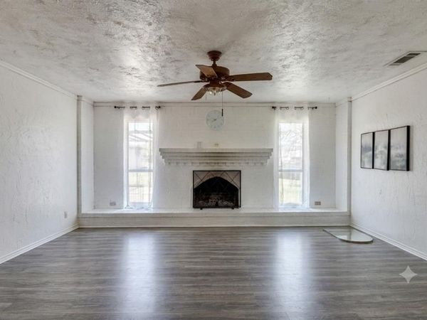 501 Sunrise Drive, Waxahachie, TX 75165