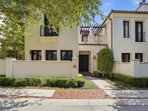 2613 Museum Way, Fort Worth, TX 76107
