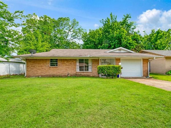 2250 Bella Vista Drive, Paris, TX 75460