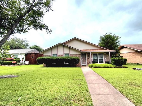 1418 Whiteoak Drive, Garland, TX 75040