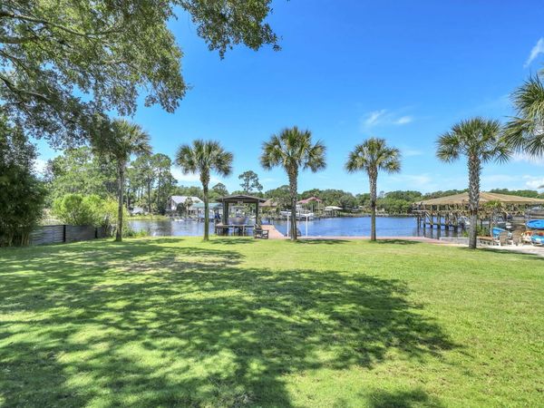 821 Cross Street, Destin, FL 32541