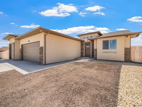 598 Chaunsey Dr, Pueblo West, CO 81007