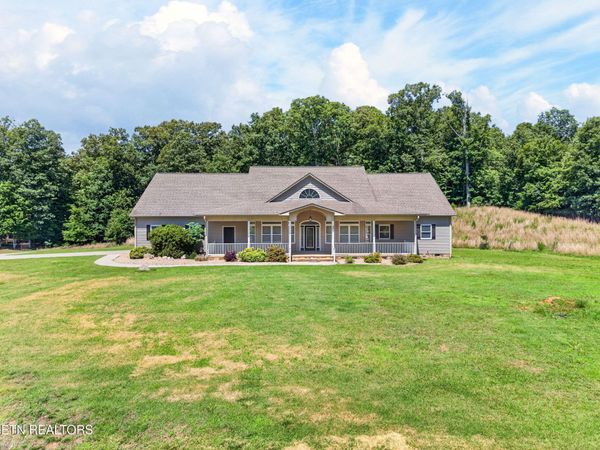 371 Pin Oak Drive, Rockwood, TN 37854
