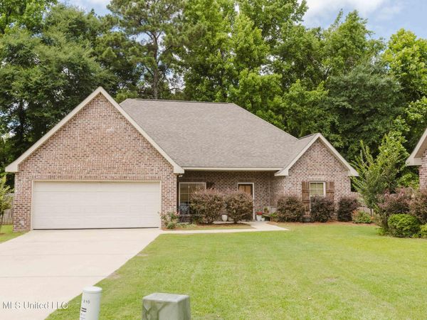 212 Bream Pond Lane, Brandon, MS 39047