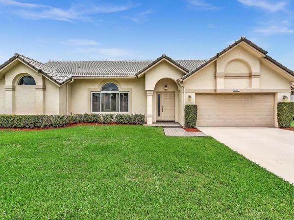 10201 Canoe Brook Circle, Boca Raton, FL 33498