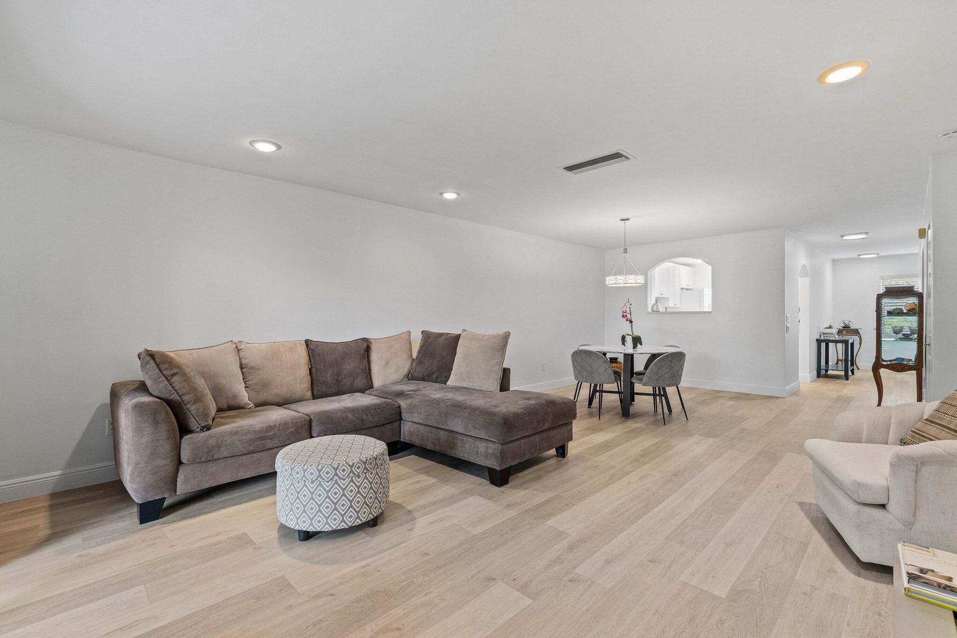 21506 Juego Circle, Unit 28e, Boca Raton, FL 33433 Photo