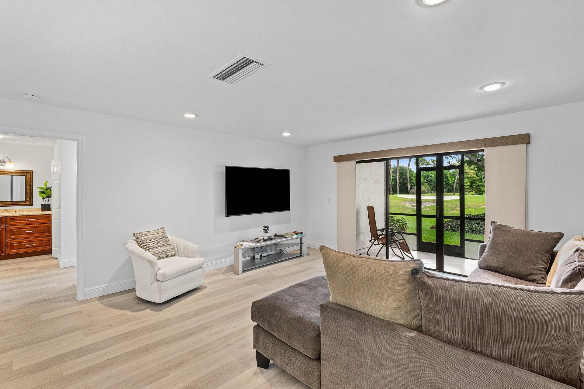 21506 Juego Circle, Unit 28e, Boca Raton, FL 33433 Photo