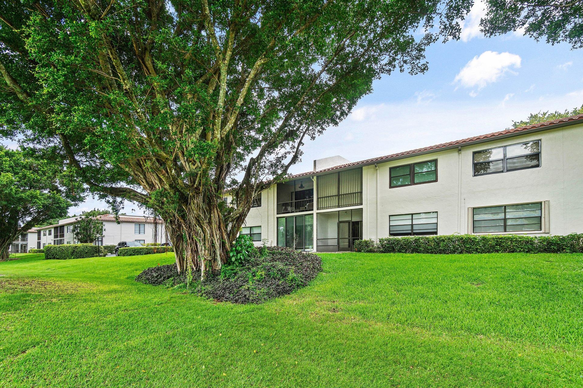21506 Juego Circle, Unit 28e, Boca Raton, FL 33433 Photo