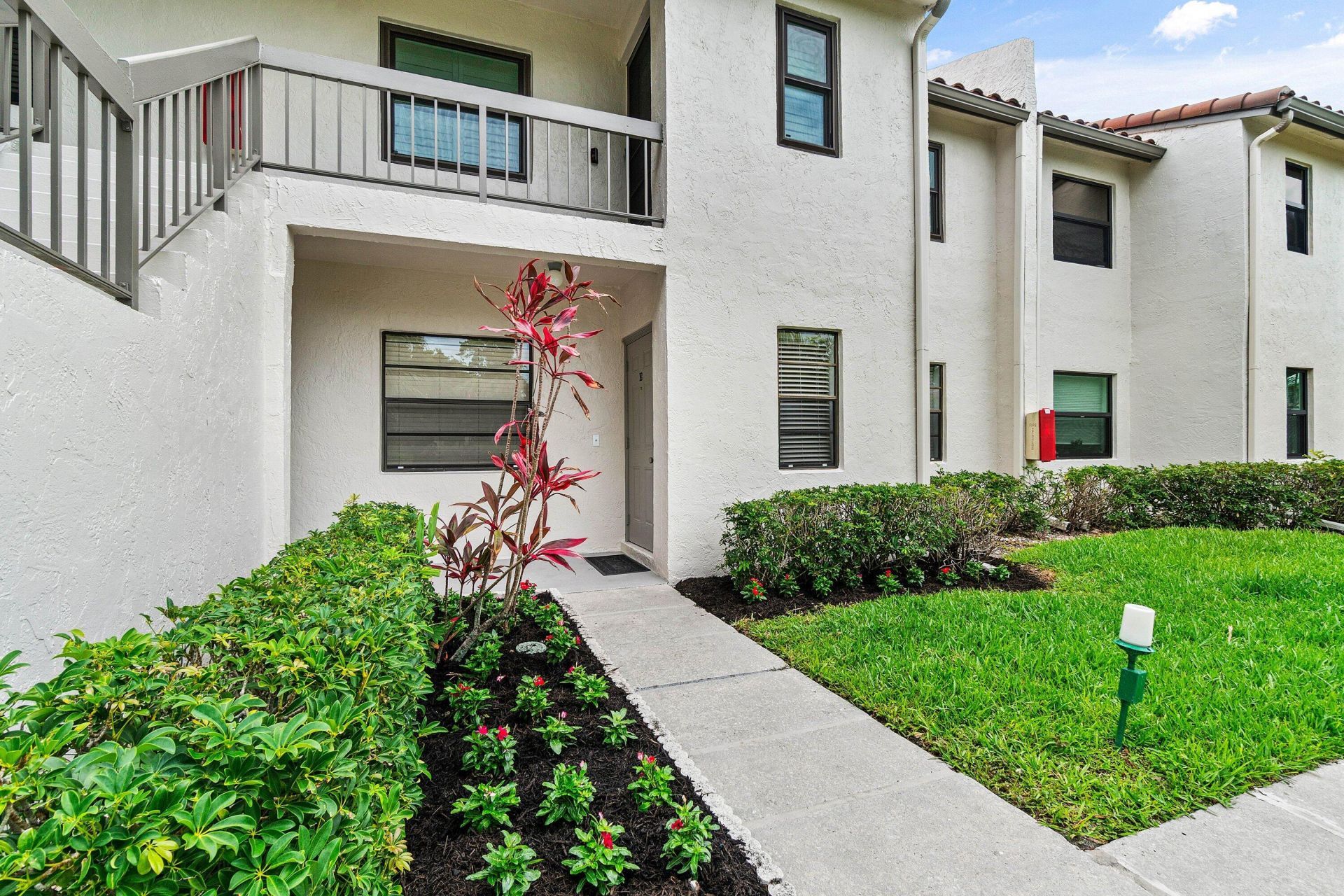 21506 Juego Circle, Unit 28e, Boca Raton, FL 33433 Photo