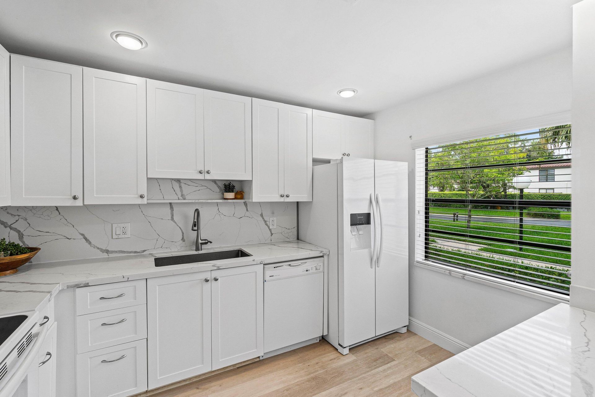 21506 Juego Circle, Unit 28e, Boca Raton, FL 33433 Photo