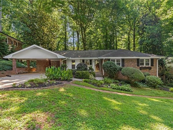 2277 Winding Woods Drive , Tucker, GA 30084