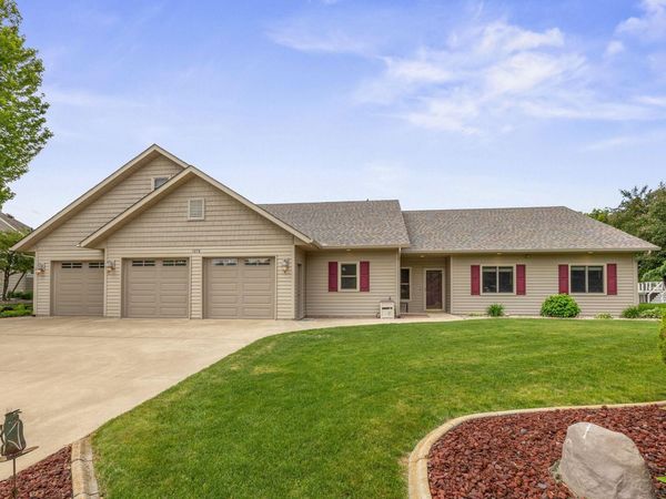 1278 Birdie Circle NW, Hutchinson, MN 55350