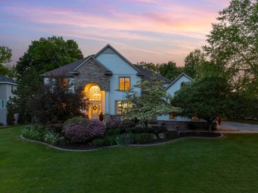 8562 French Curve, Eden Prairie, MN 55347