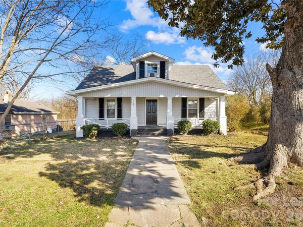 257 Jefferson Street , Statesville, NC 28677