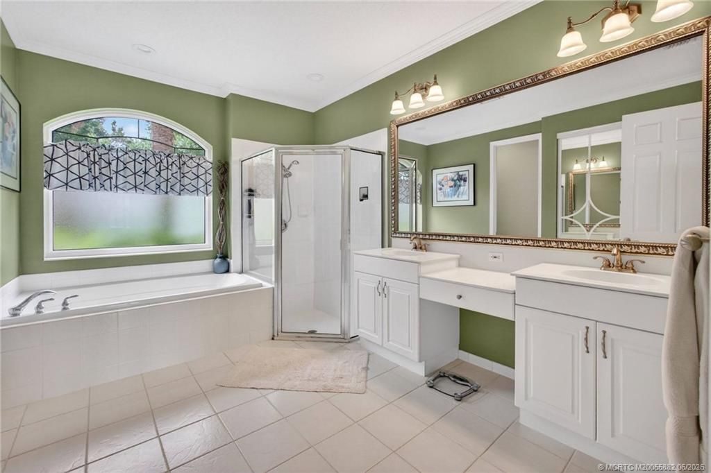 2302 SW Dove Canyon Way, Palm City, FL 34990 Photo