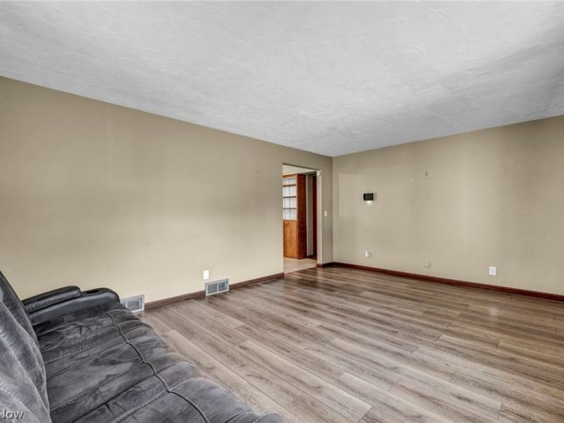 179 Caroline Street , Elyria, OH 44035 Photo 17