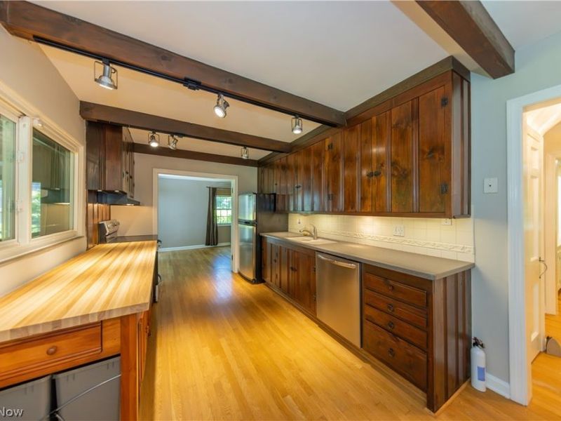 481 Chagrin River Road, Gates Mills, OH 44040 Photo 11