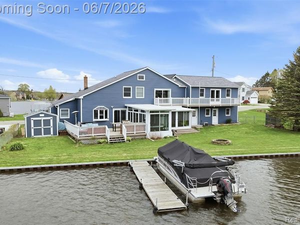 2299 Kingston Street, White Lake Twp, MI 48386