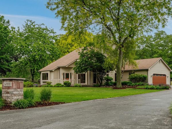 W1818 Lake ROAD, Mukwonago, WI 53149
