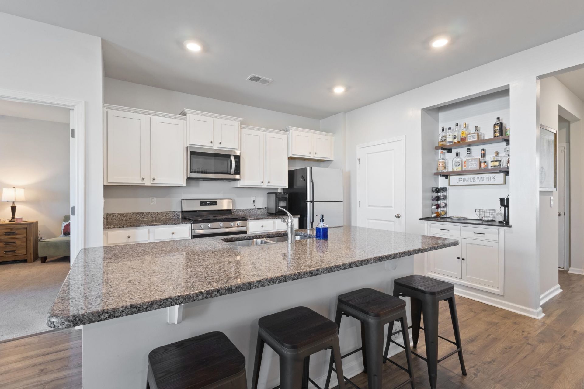 3923 Nandina Ct.  Photo 10
