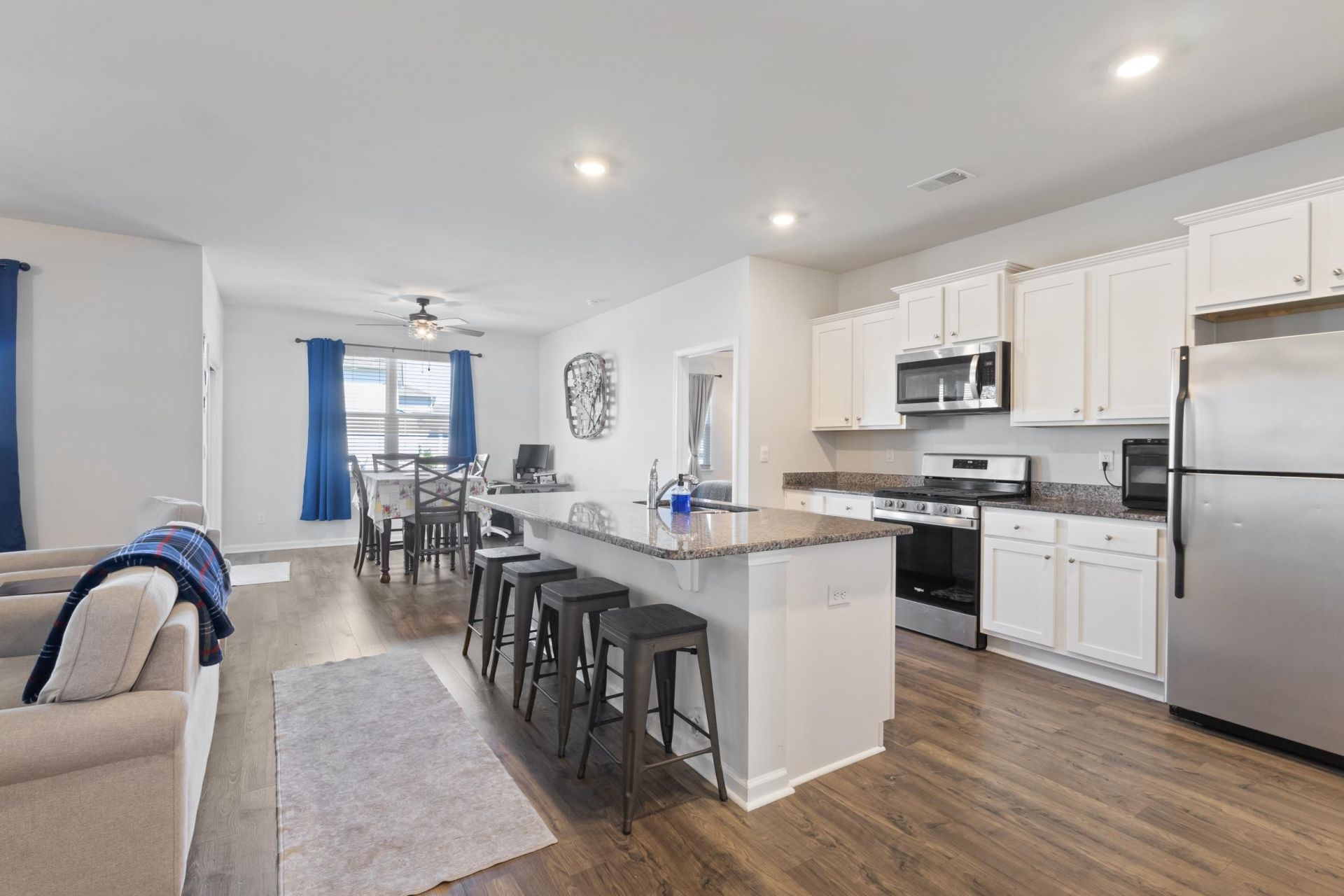 3923 Nandina Ct.  Photo 11