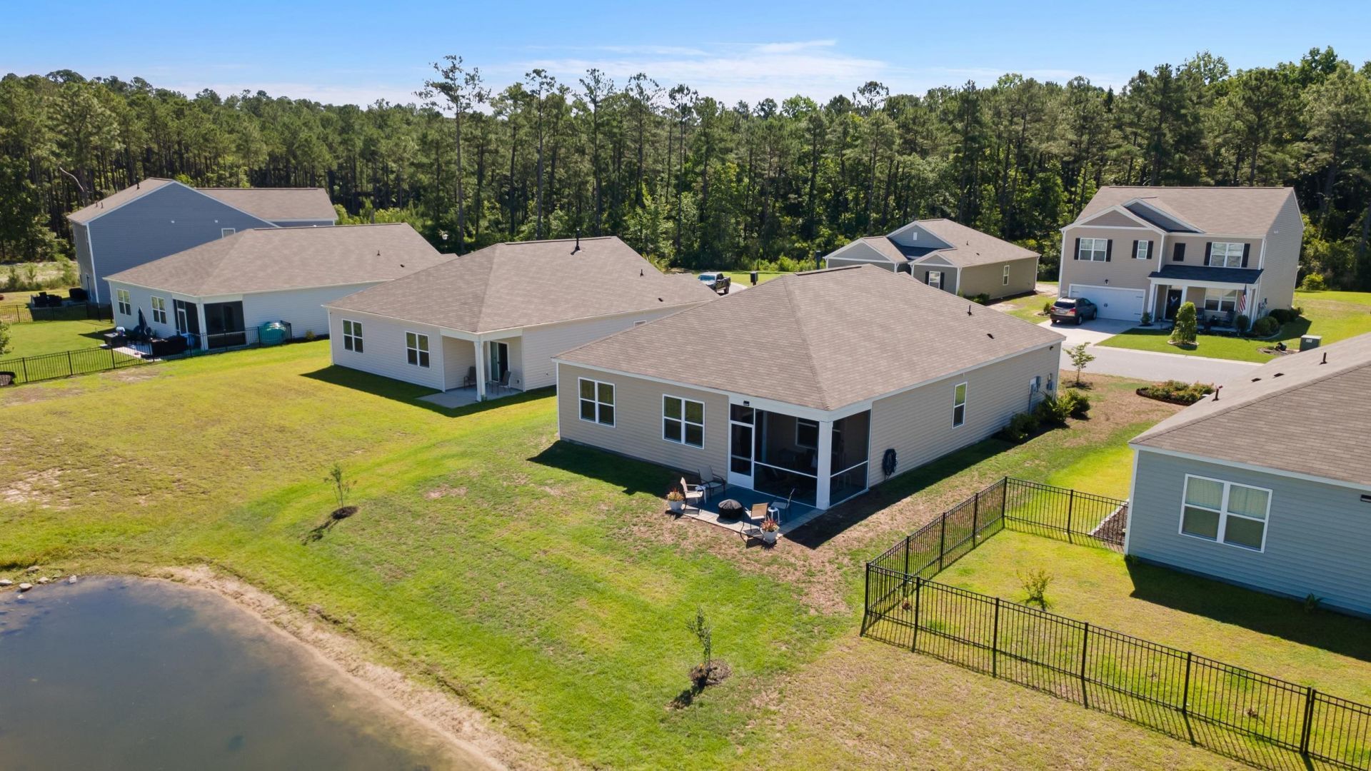 3923 Nandina Ct.  Photo 43