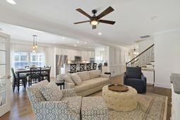 512 Starlit Way photo 4