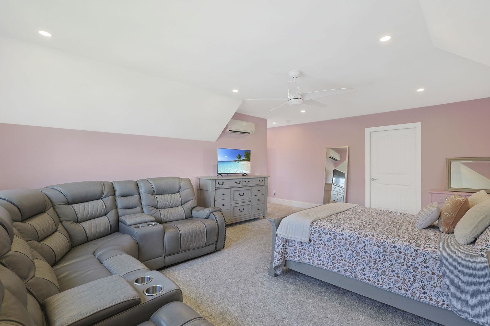 512 Starlit Way Photo 37