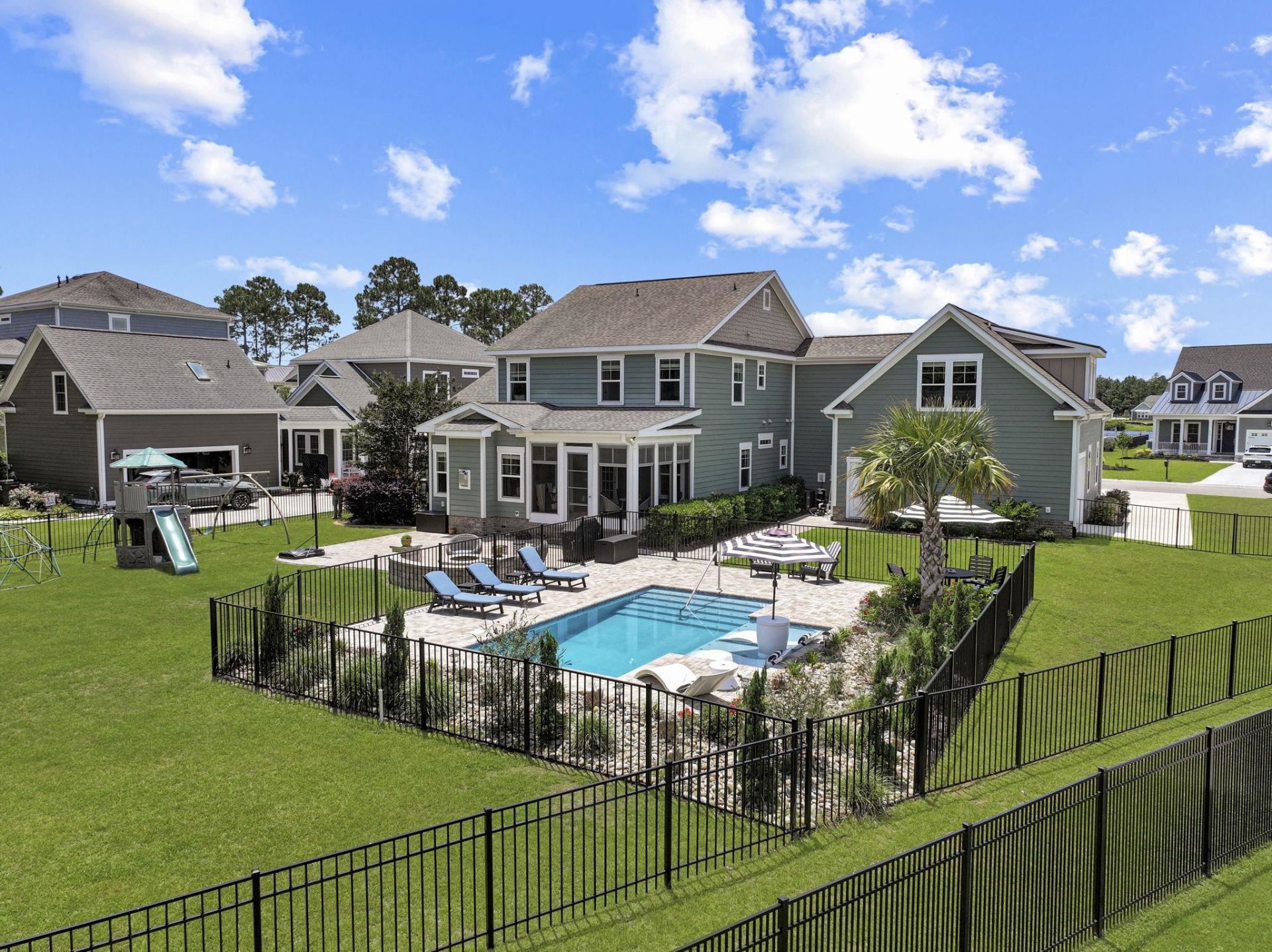 512 Starlit Way Photo 41