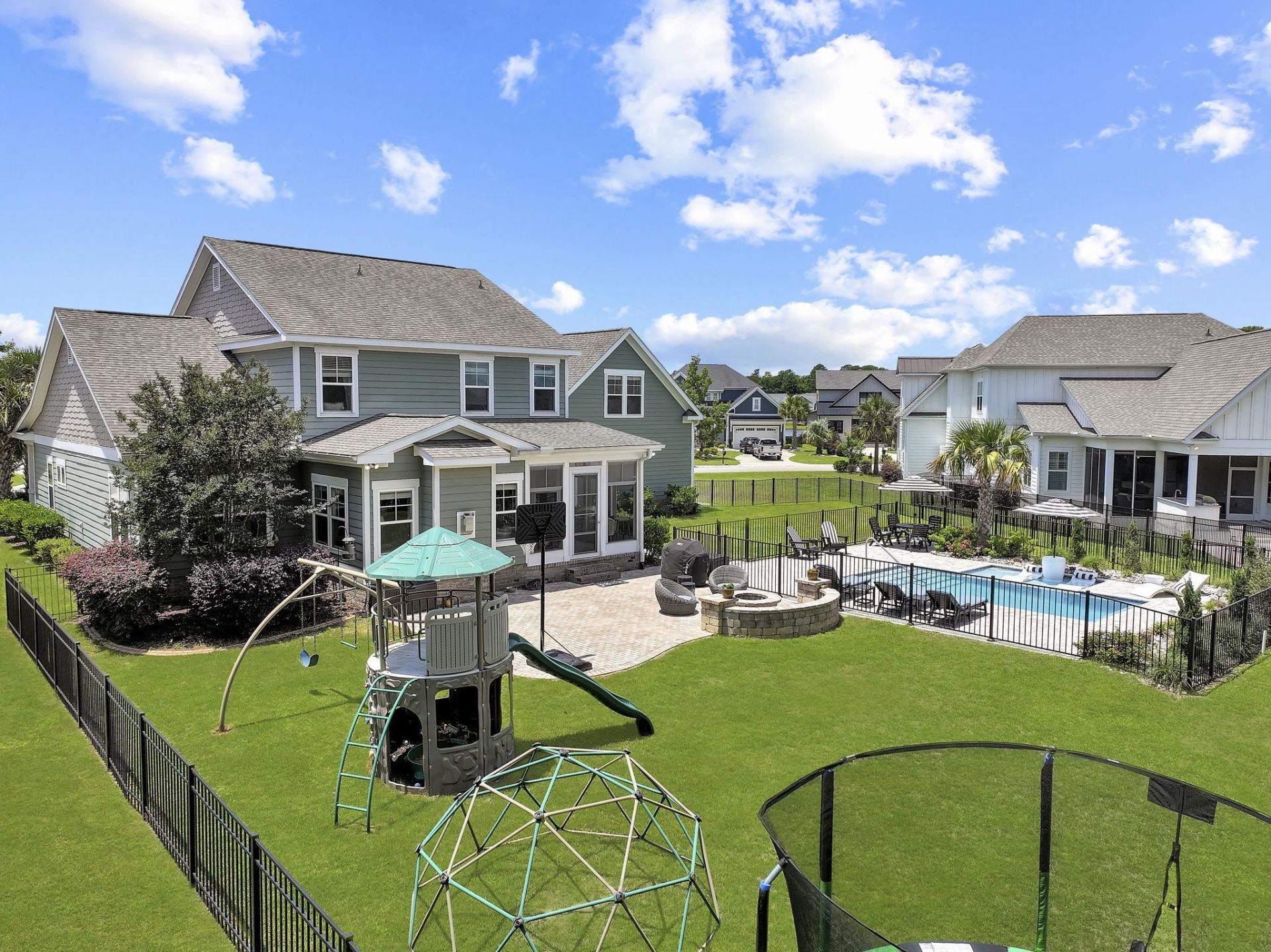 512 Starlit Way Photo 42