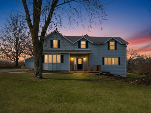 17N620 Ketchum Road, Hampshire, IL 60140
