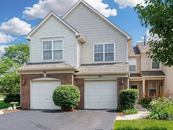 90 Pimlico Court , Grayslake, IL 60030