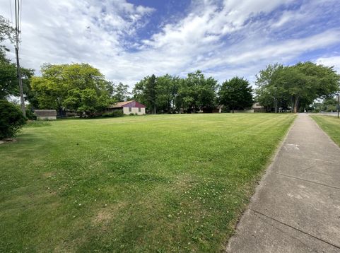 Main Photo